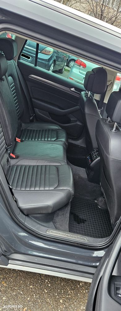 Volkswagen Passat Alltrack - 14