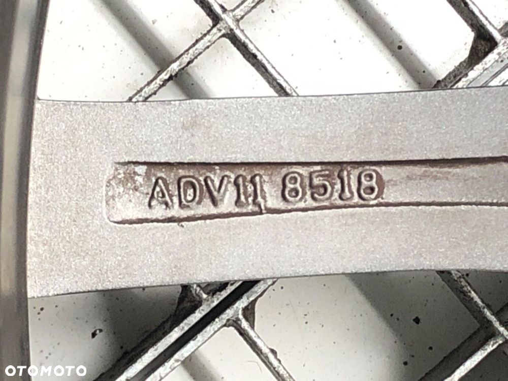 FELGA ALUMINIOWA 18 8,5J 5X120 CENTR 72 ET 35  BMW   ADV11 8518 - 3