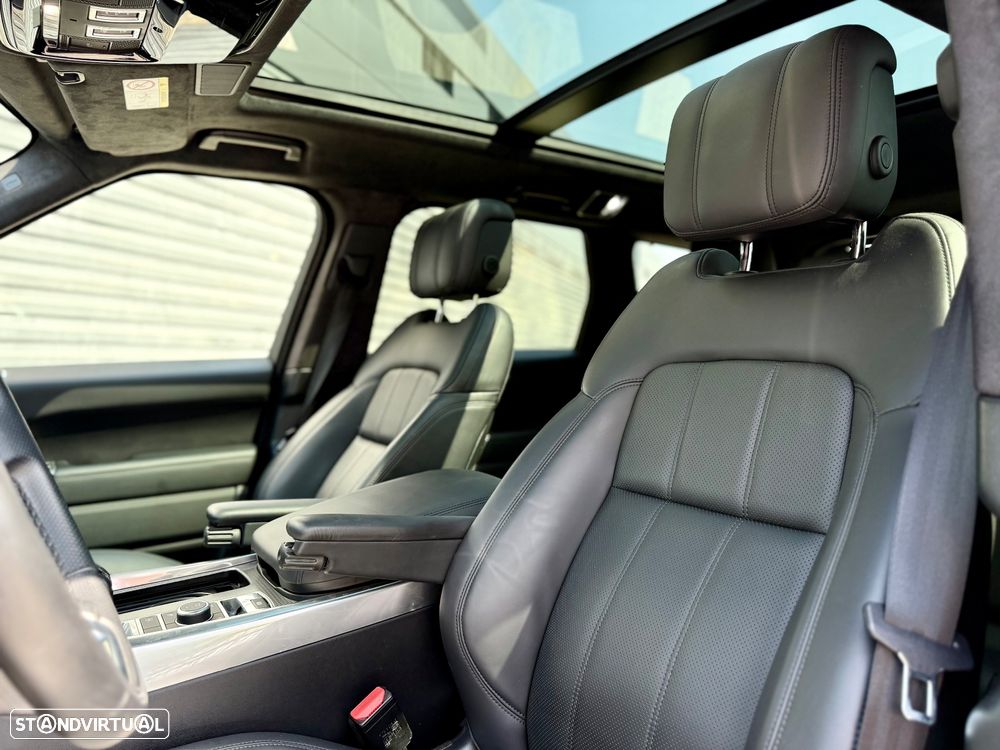 Land Rover Range Rover Sport P400e Hybrid SE - 11