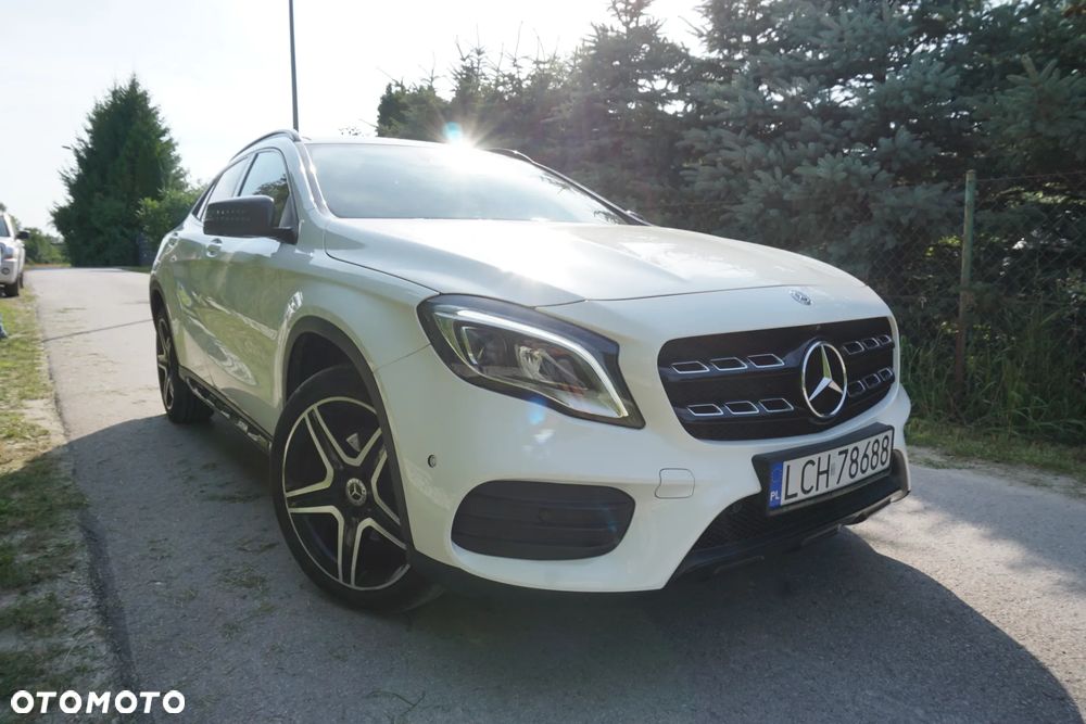 Mercedes-Benz GLA 220 4-Matic AMG Line - 11