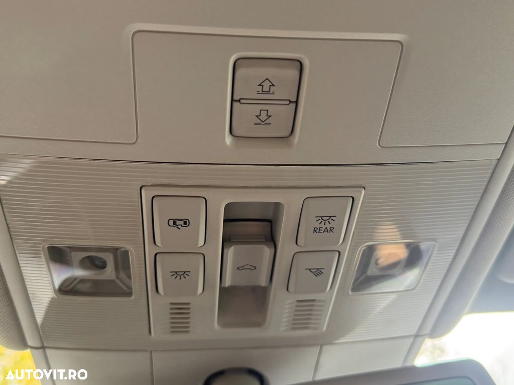 Volkswagen Golf 2.0 TDI DPF BMT DSG Highline - 23