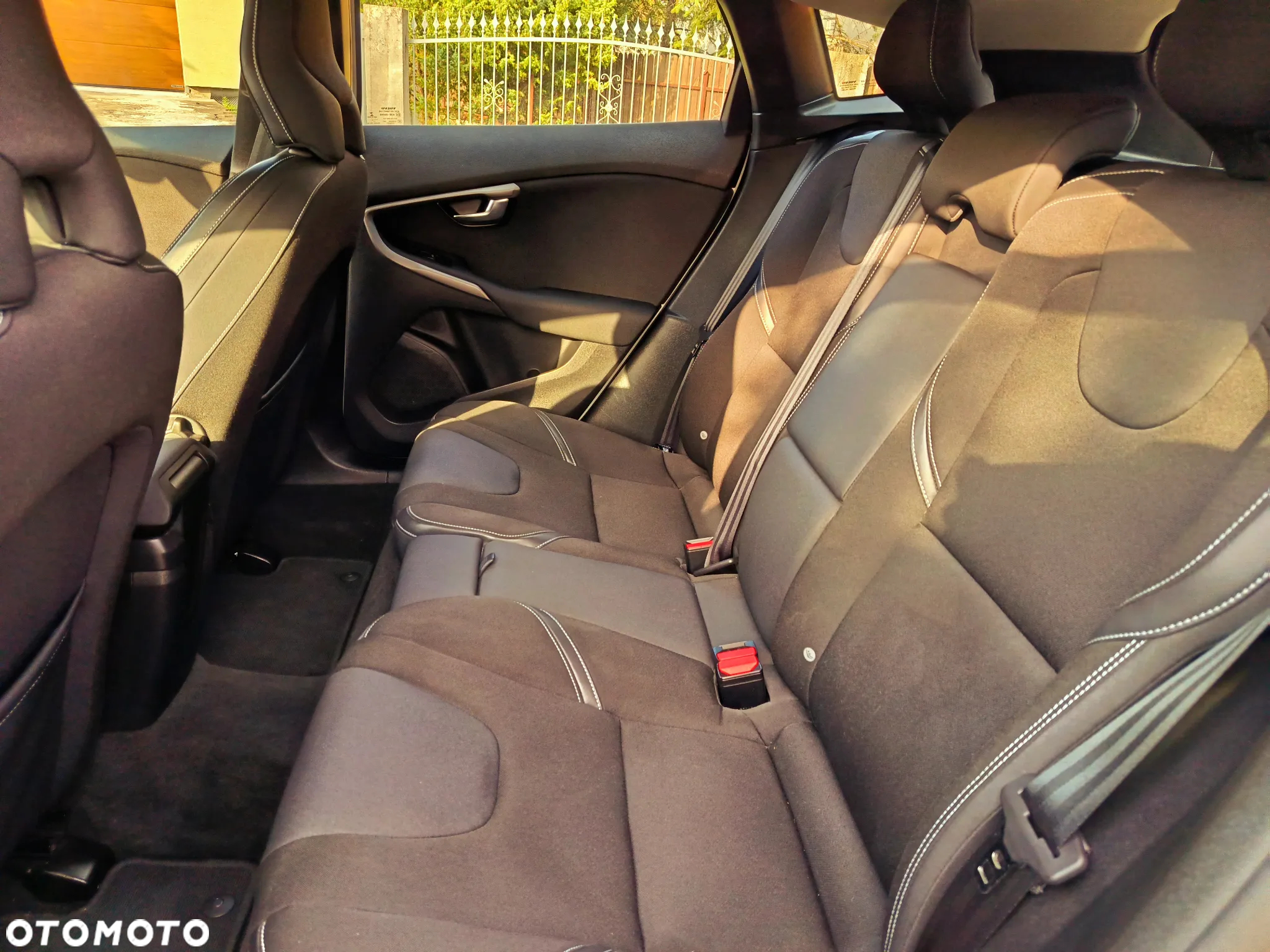 Volvo V40 D2 Momentum - 11