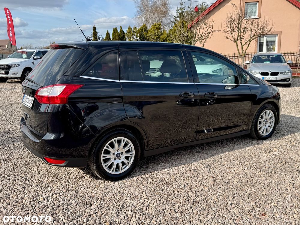 Ford Grand C-MAX - 13