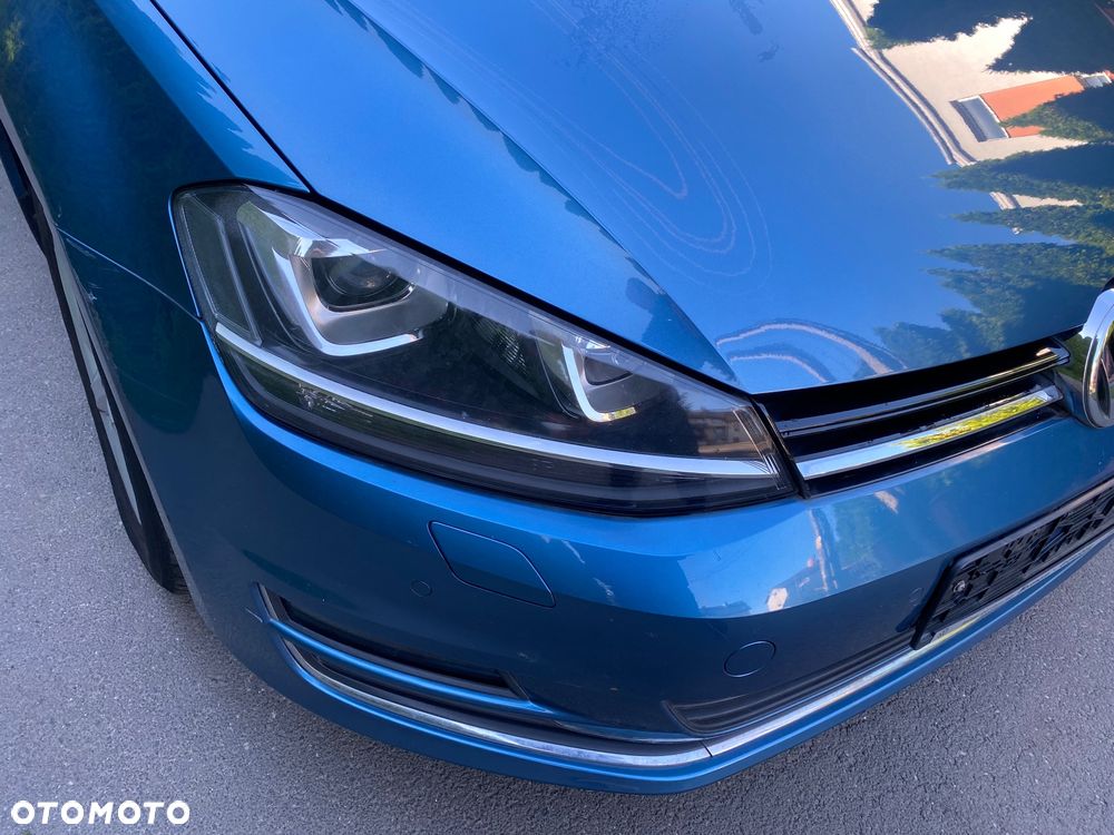 Volkswagen Golf - 10