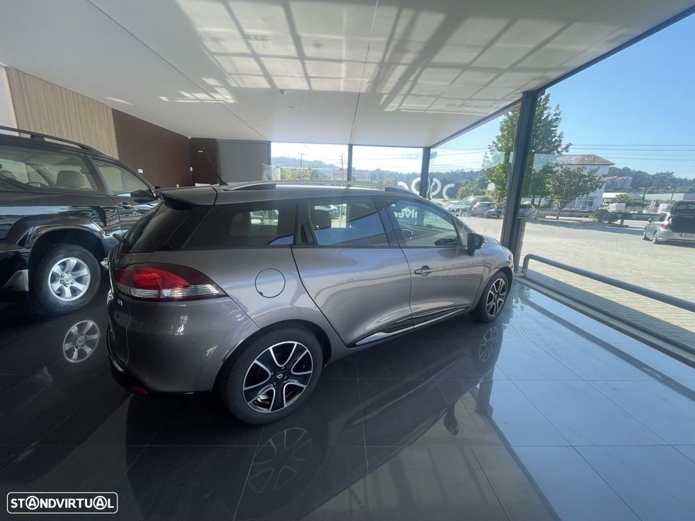Renault Clio Sport Tourer 1.5 dCi Confort - 6