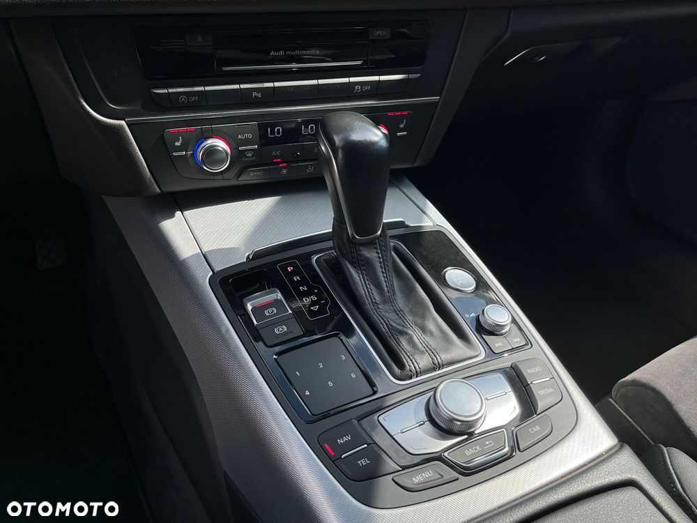 Audi A6 Avant 2.0 TDI Ultra S tronic - 15