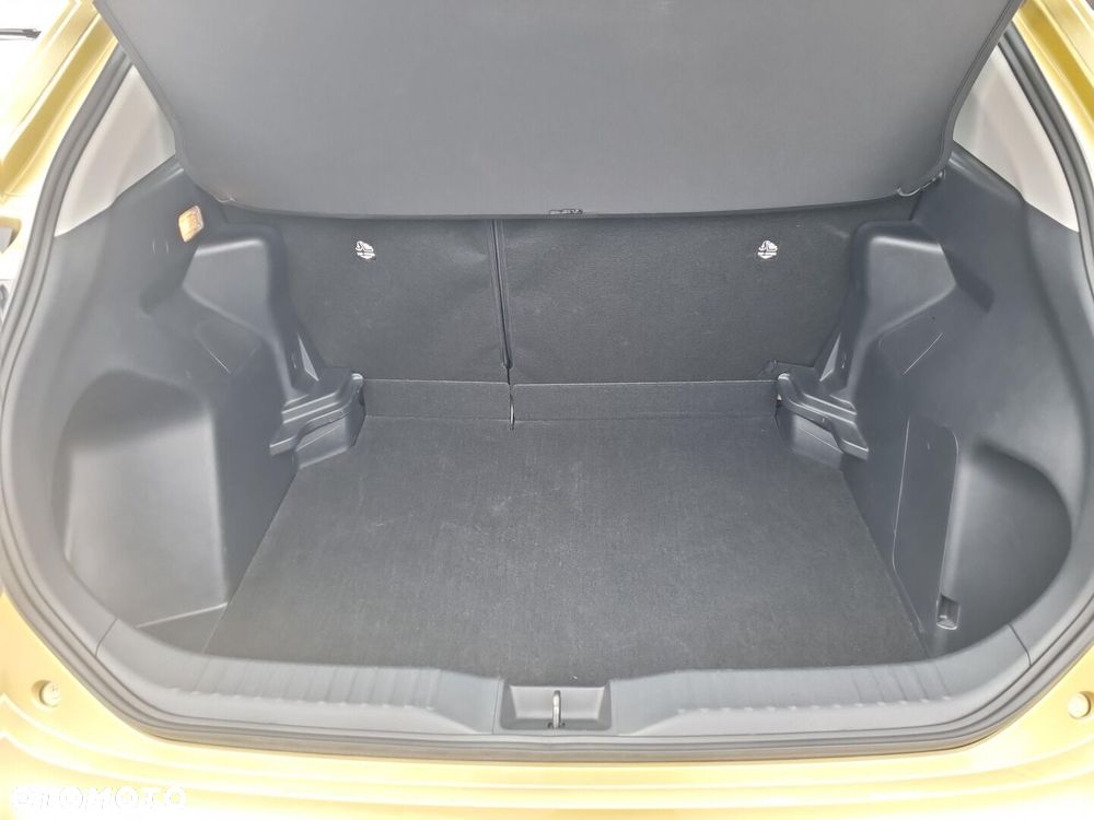 Toyota Yaris Cross Hybrid 1.5 Comfort - 13