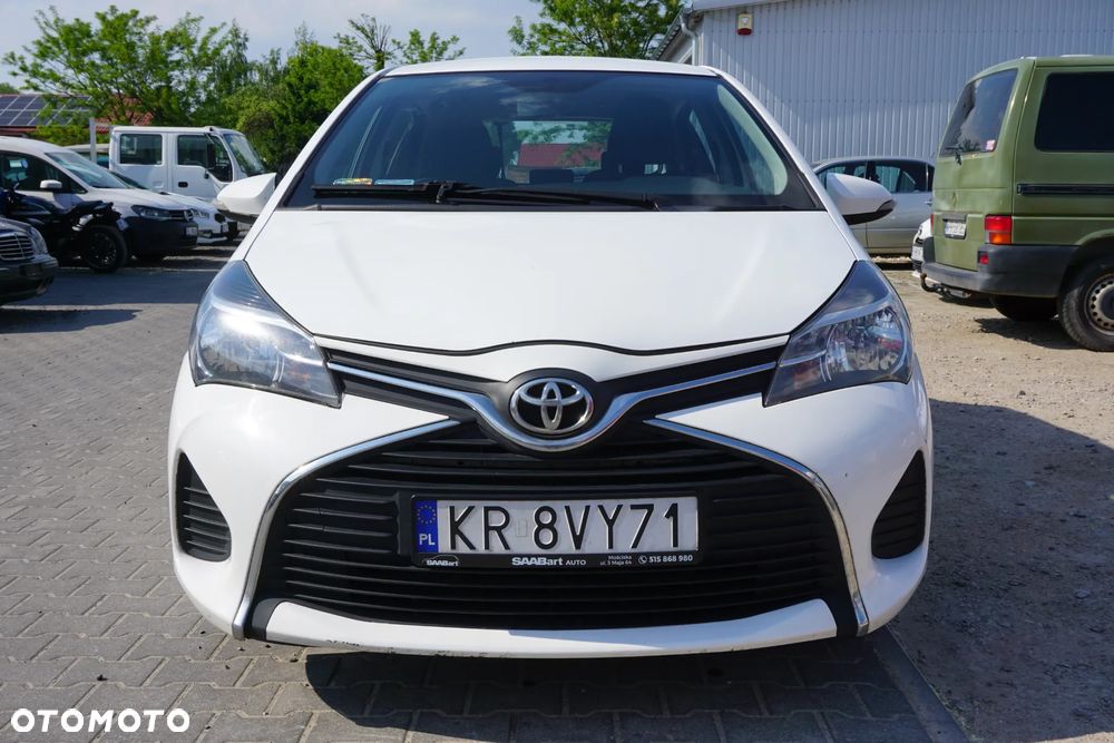 Toyota Yaris 1.33 Active EU6 - 9