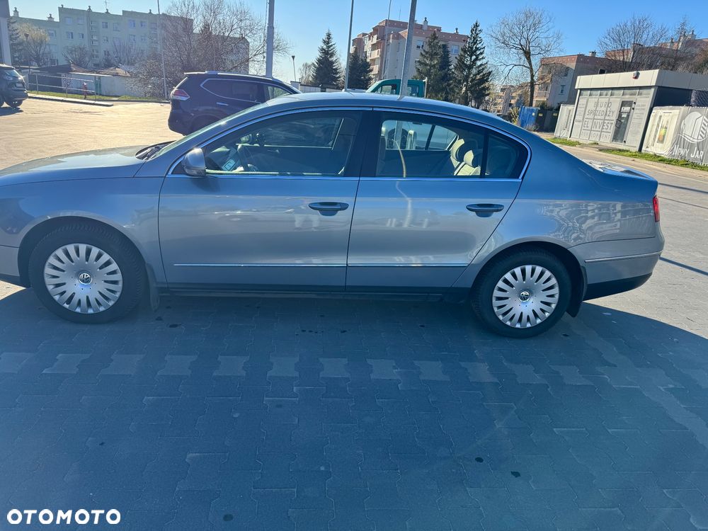 Volkswagen Passat 1.4 TSI Comfortline - 3