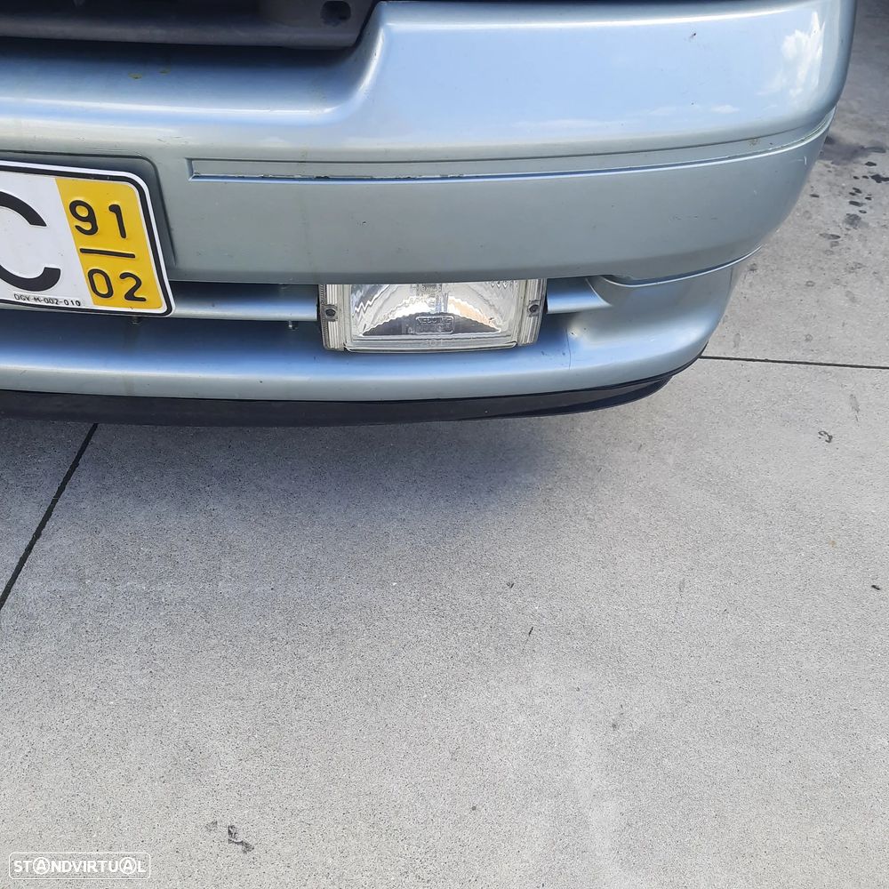 Renault Clio 1.9 RT - 5