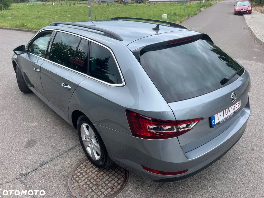 Skoda Superb 2.0 TDI DSG Style - 12