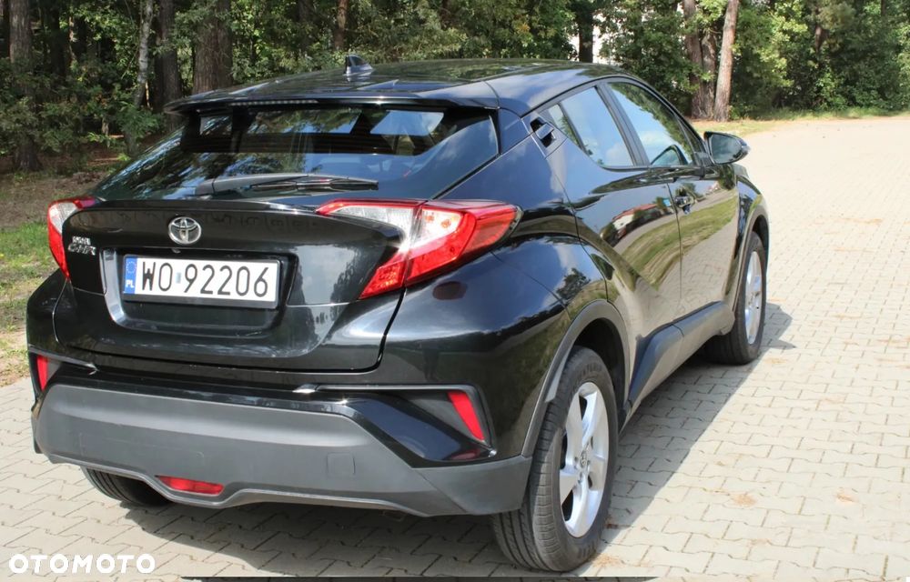 Toyota C-HR - 6