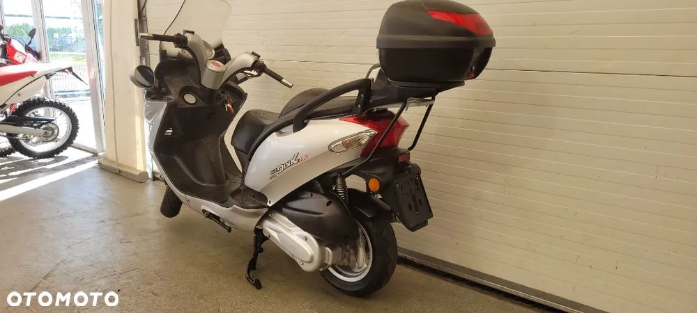 Kymco Dink - 9