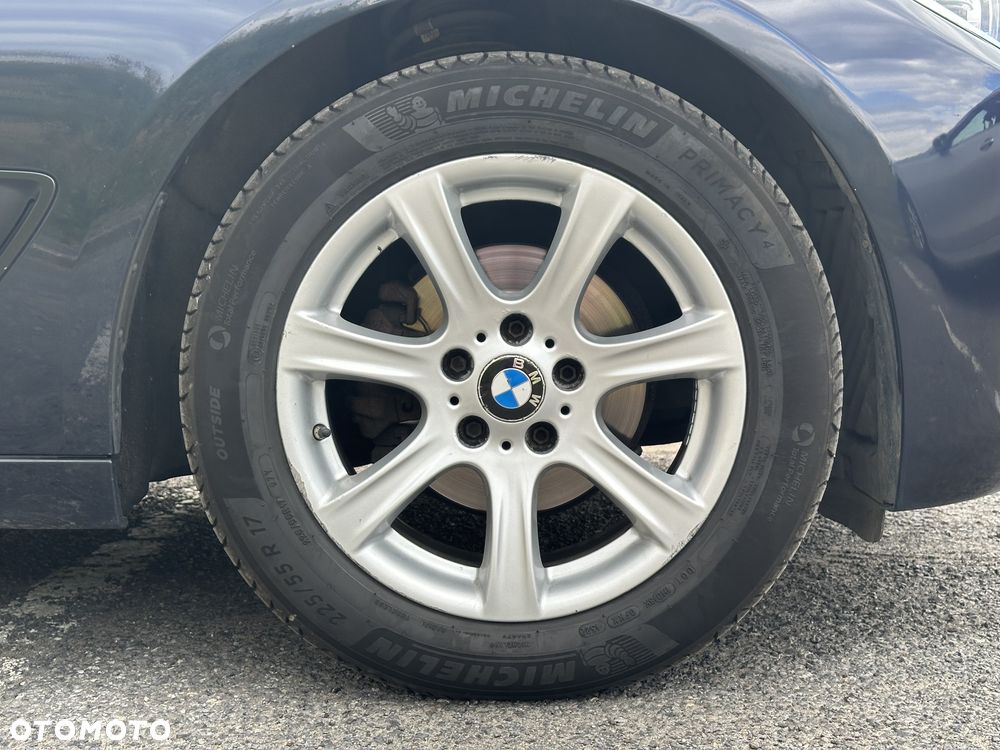 BMW Seria 3 318d Advantage - 31