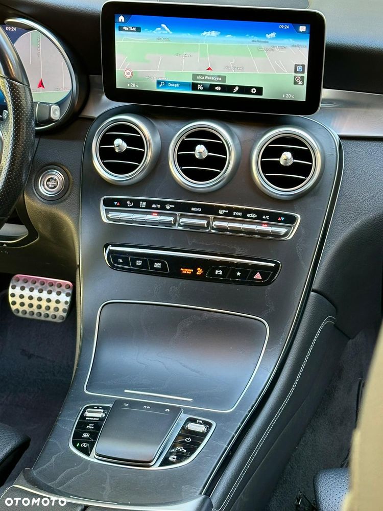 Mercedes-Benz GLC - 24