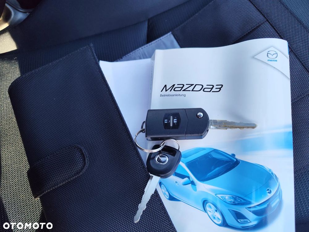 Mazda 3 1.6 90th Anniversary - 27