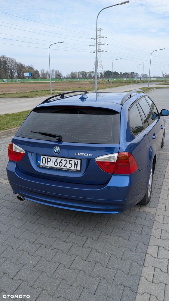 BMW Seria 3 320d DPF - 13