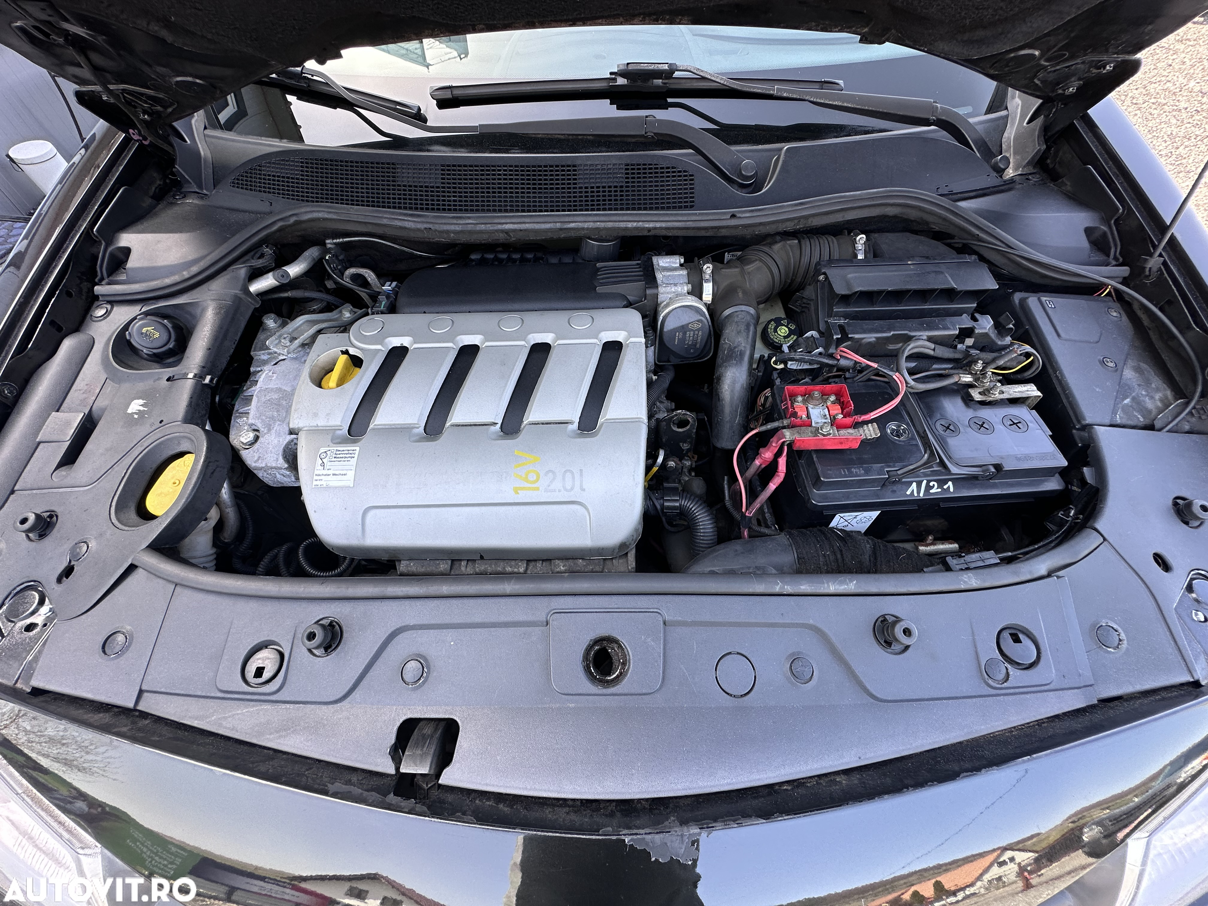 Renault Megane 2.0 Coupe-Cabriolet Exception - 8
