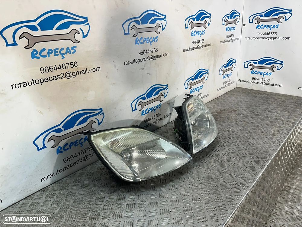 Conjunto Farois Oticas Originais Ford Fiesta 5 MK5 2002 – 2008 2S6X-13W029-BJ / 2S6X-13W030-DE - 3