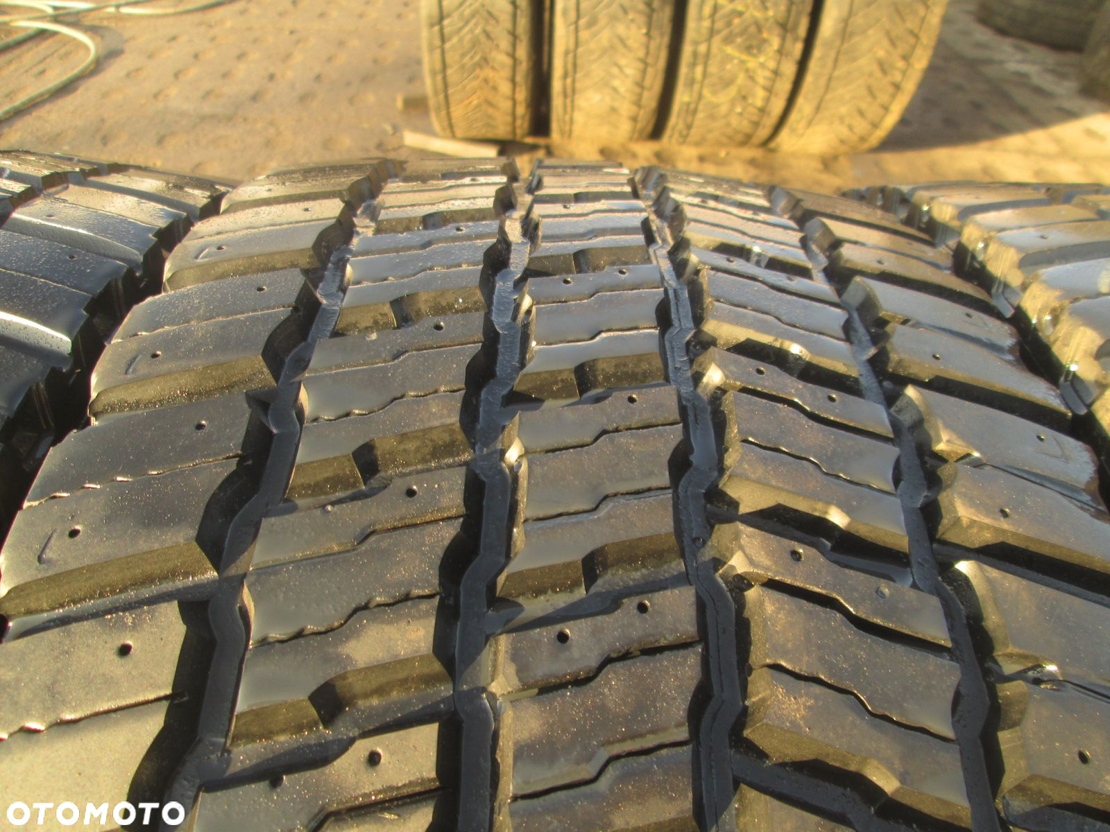Opony ciężarowe 295/60R22.5 Michelin X-MULTI D REMIX. Opony ciężarowe - 10