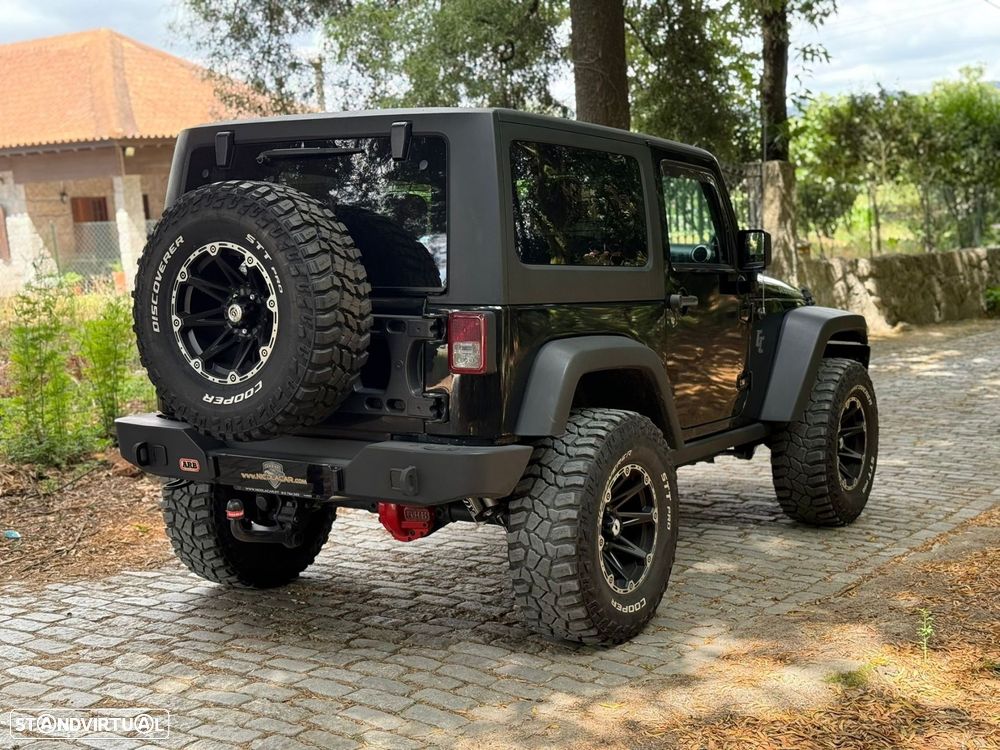 Jeep Wrangler - 6