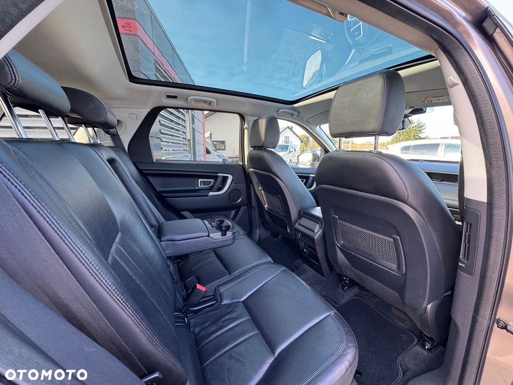 Land Rover Discovery Sport - 19