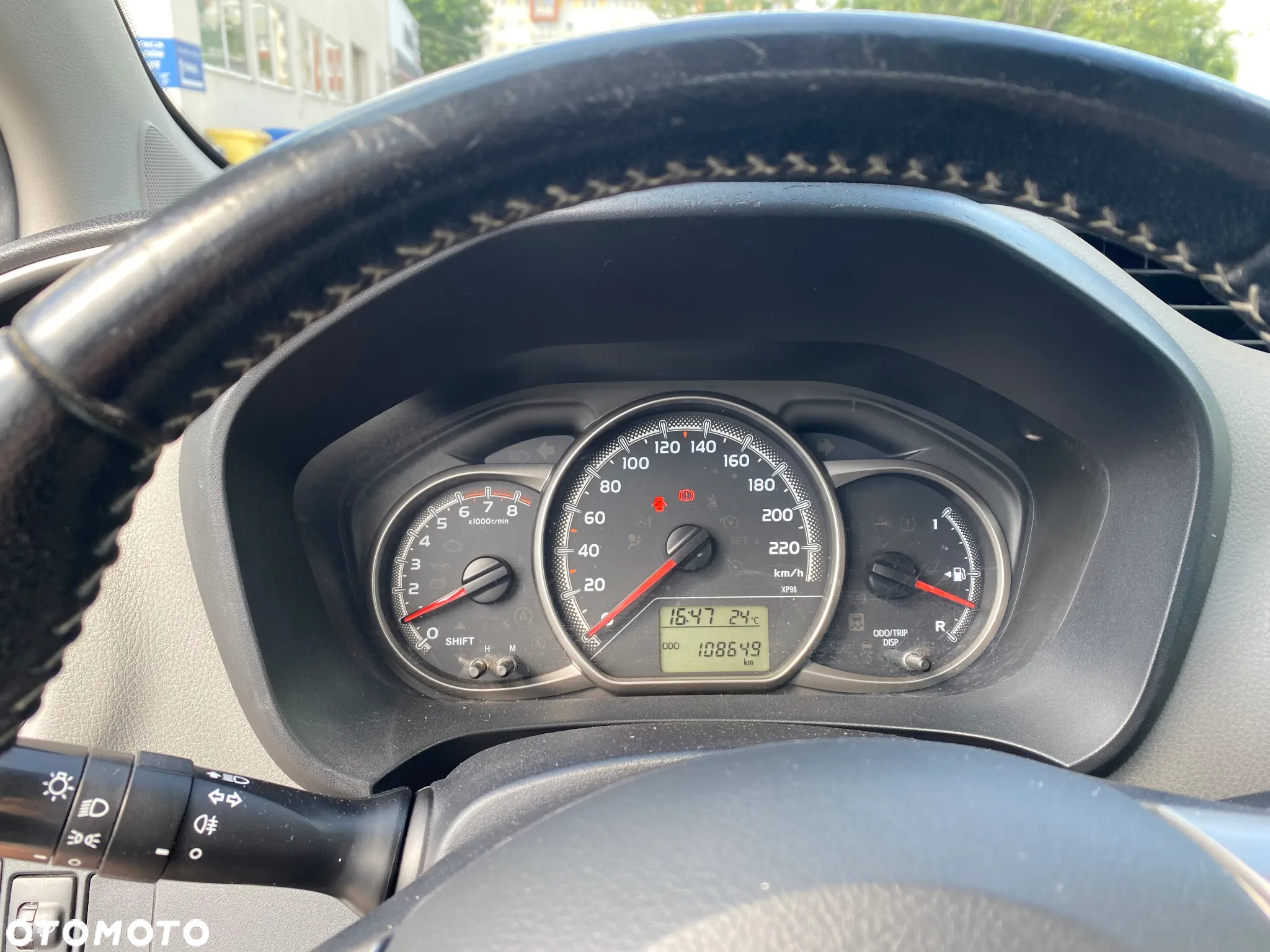 Toyota Yaris 1.0 Life - 11