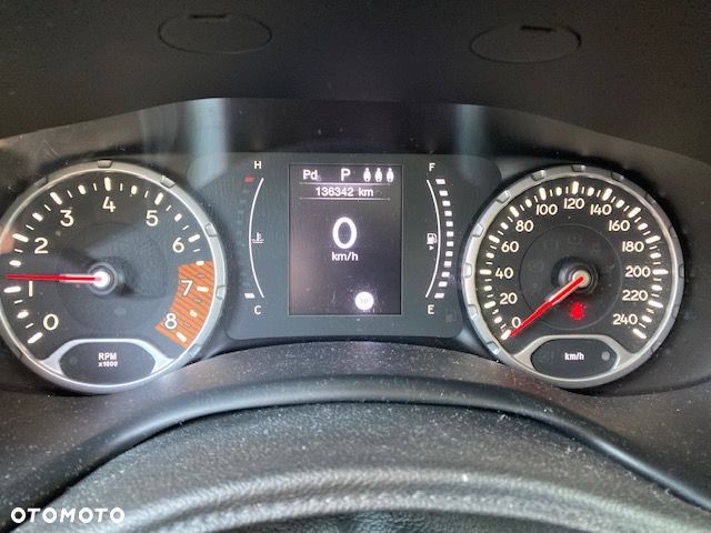 Jeep Renegade 1.3 T-GDI Automatik Longitude - 2