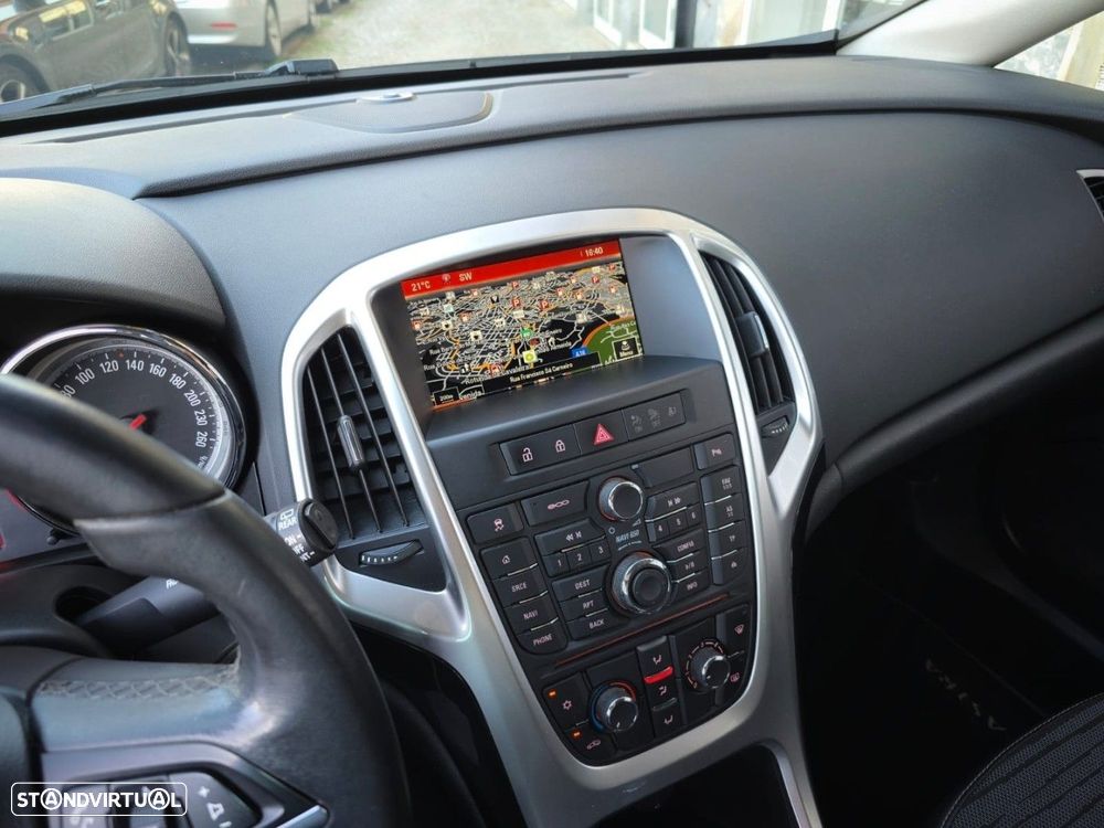 Opel Astra Sports Tourer 1.6 CDTi Cosmo S/S - 18