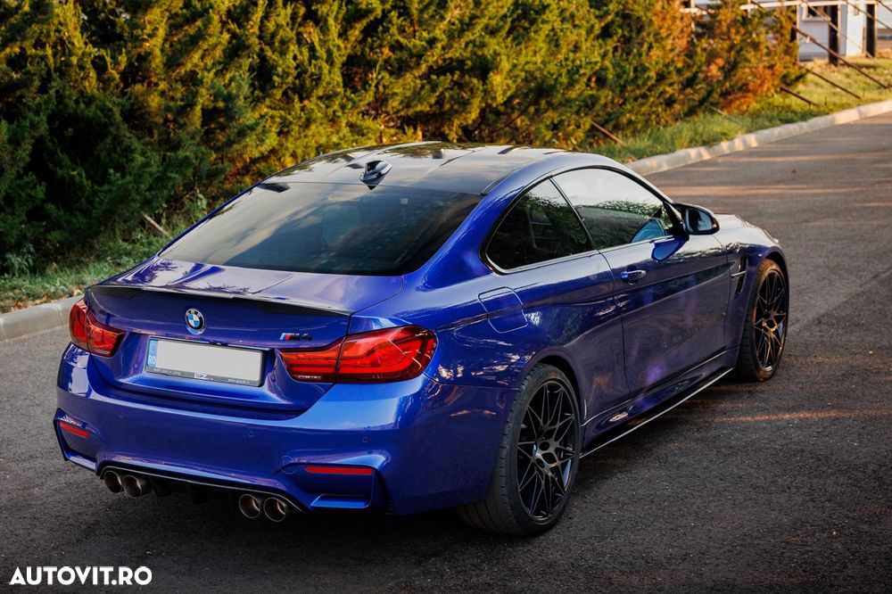 BMW M4 Coupe DKG - 9