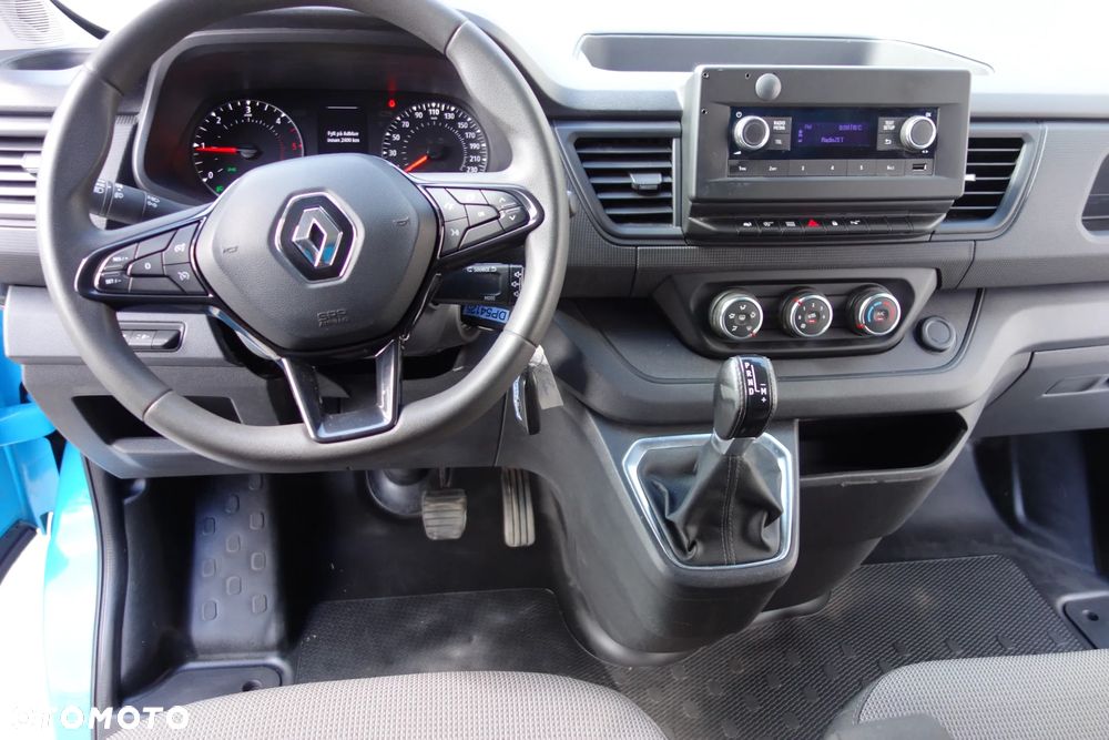 Renault Trafic Automat 2.0 DCI 150 KM Long Klima Kamera - 18