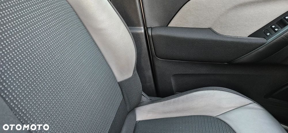 Citroën C4 Picasso 1.6 e-HDi Exclusive - 19