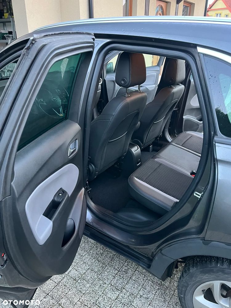 Opel Crossland X - 15