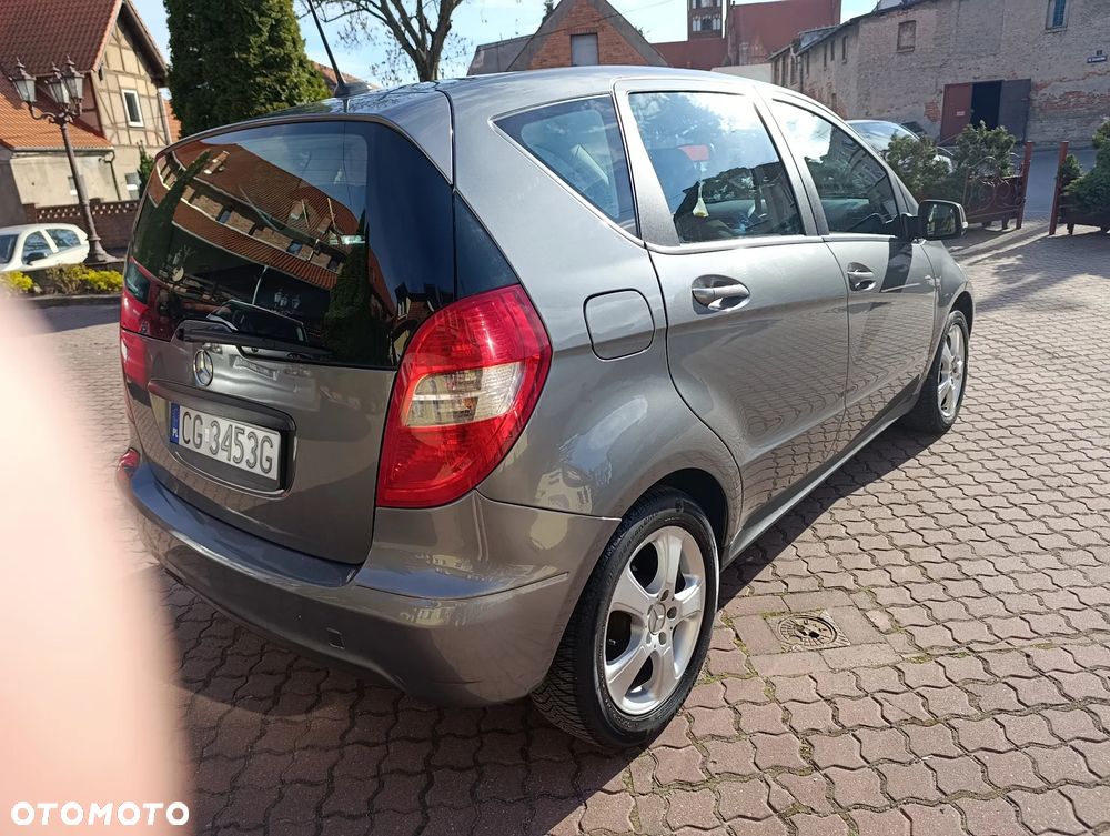Mercedes-Benz Klasa A 160 BlueEFFICIENCY Elegance - 5