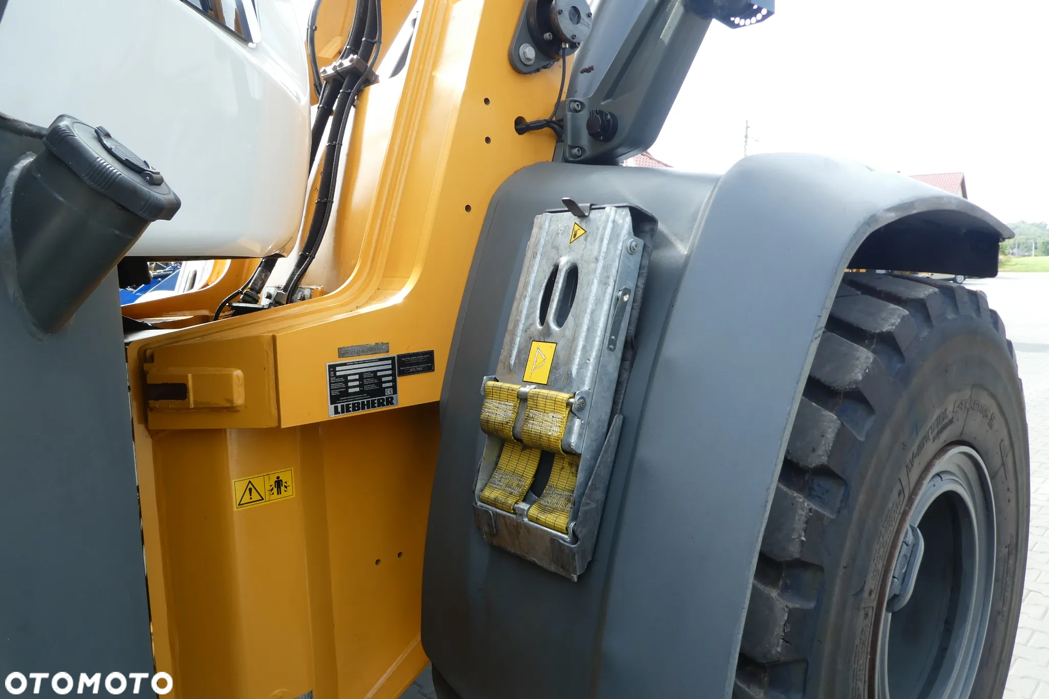 Liebherr L 550 XPower z Niemiec - 38