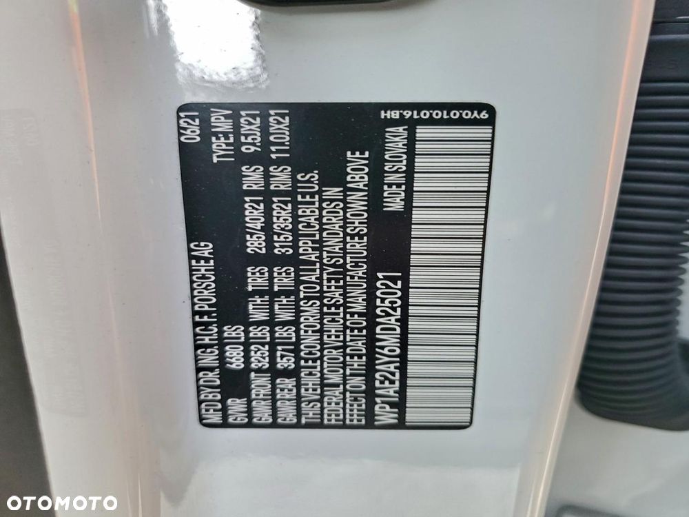 Porsche Cayenne - 14