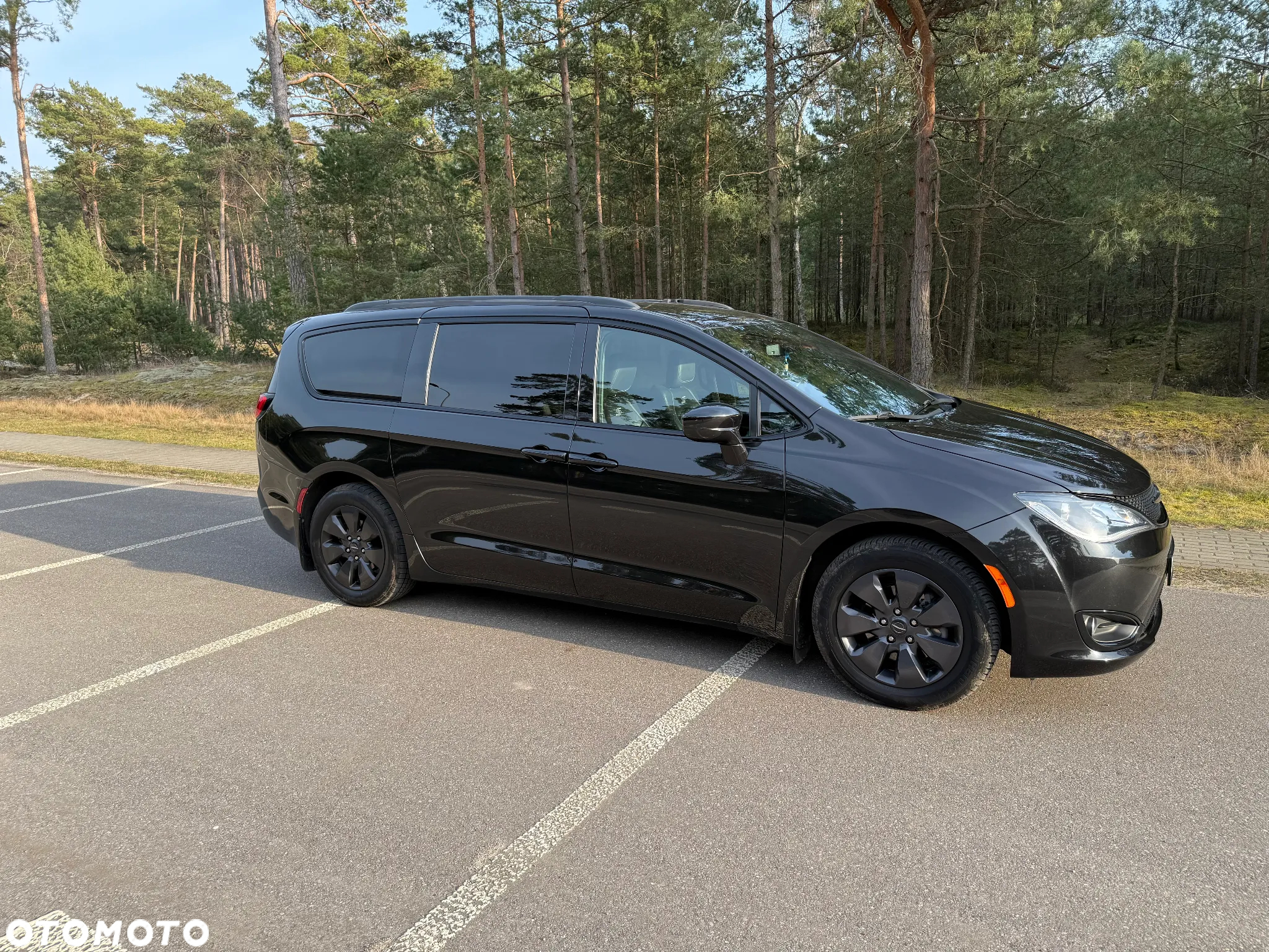 Chrysler Pacifica - 9