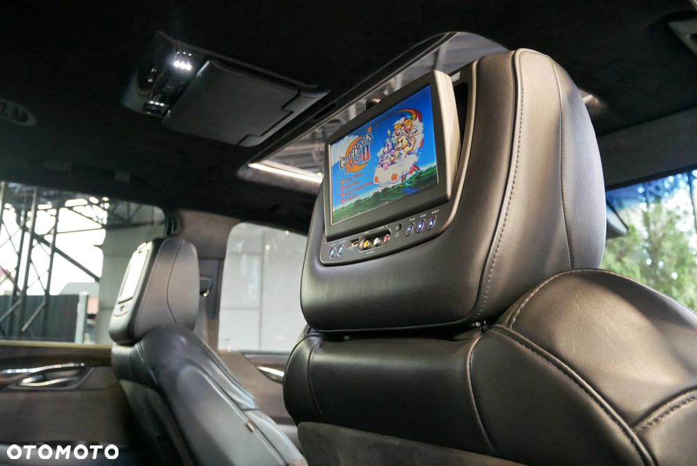 Cadillac Escalade 6.2 V8 ESV Platinum - 27