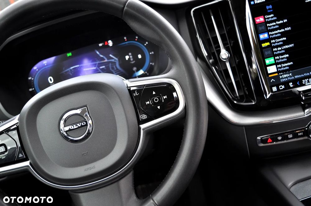 Volvo XC 60 B4 D Geartronic RDesign - 27