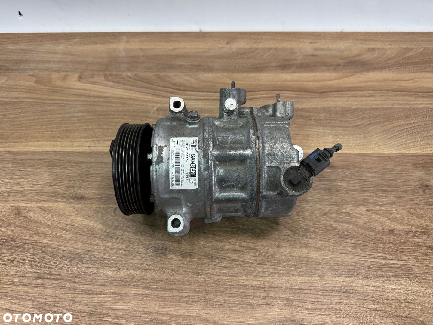 KOMPRESOR SPRĘŻARKA KLIMATYZACJI VW AUDI SKODA 1K0820808B - 3