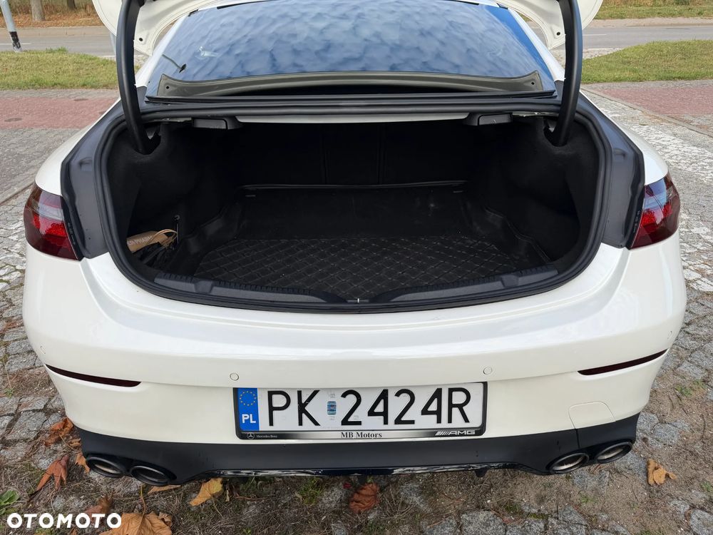 Mercedes-Benz Klasa E - 18
