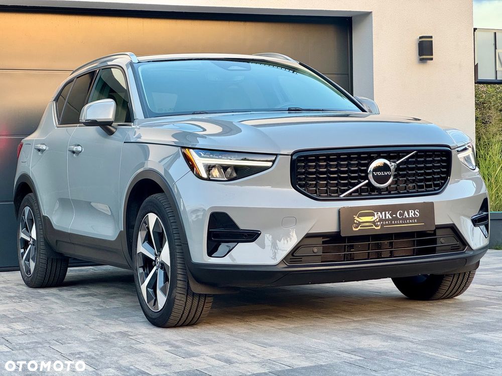 Volvo XC 40 B5 AWD Ultimate Dark - 6