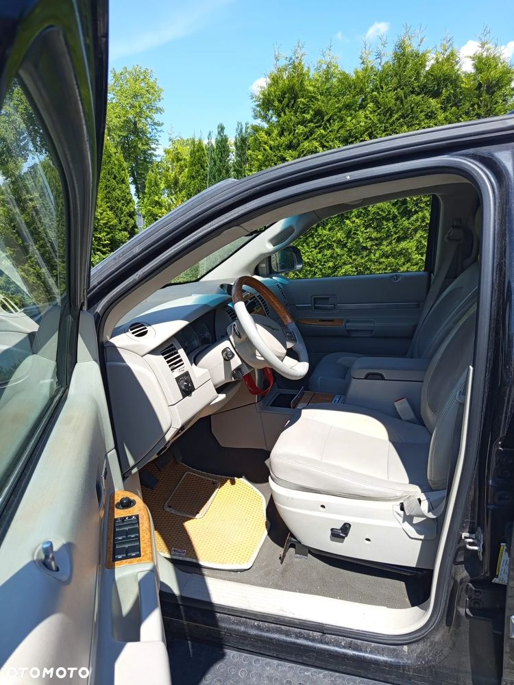 Chrysler Aspen 5.7 Limited AWD - 5