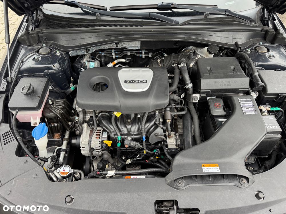 Kia Optima - 8