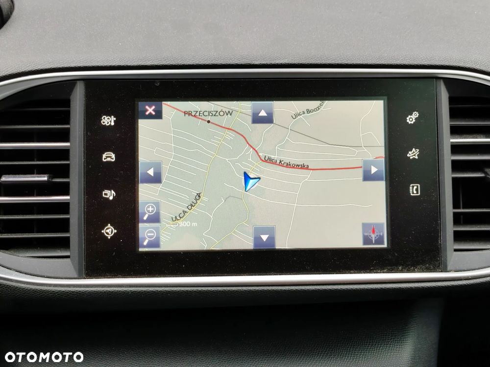 Peugeot 308 BlueHDi 150 Automatik Stop & Start Allure - 21
