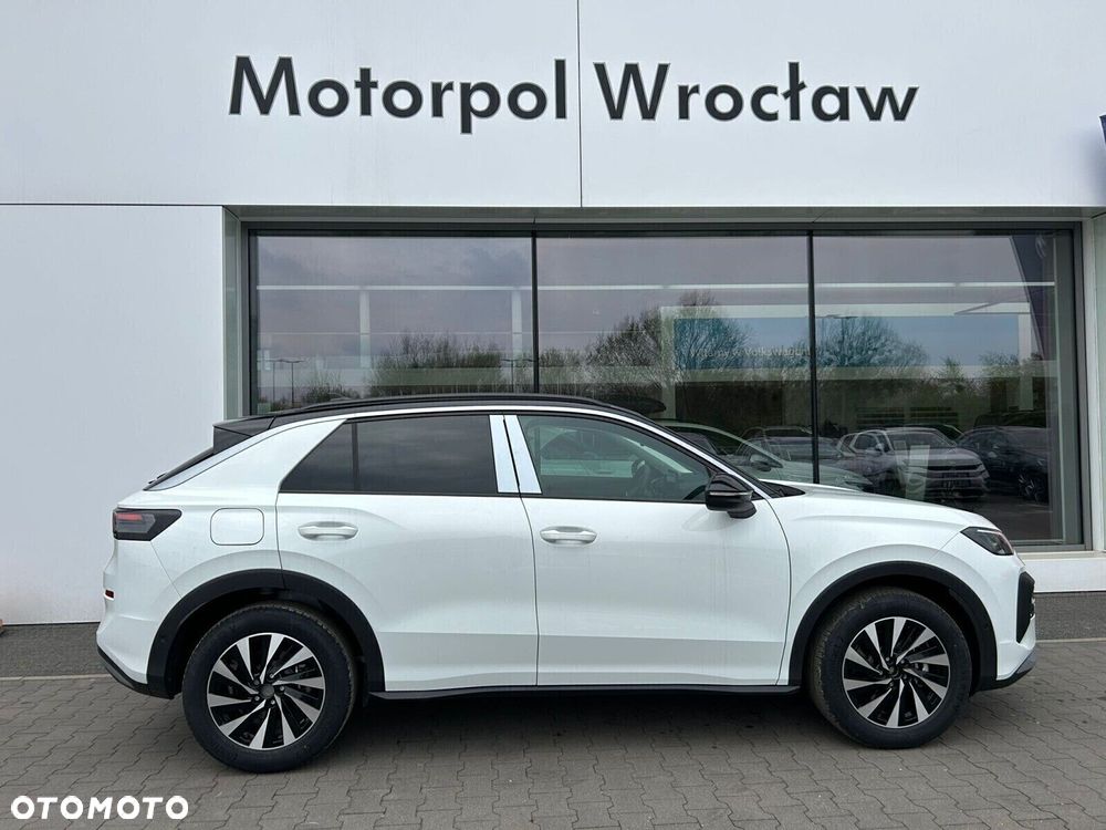 Volkswagen T-Roc - 10