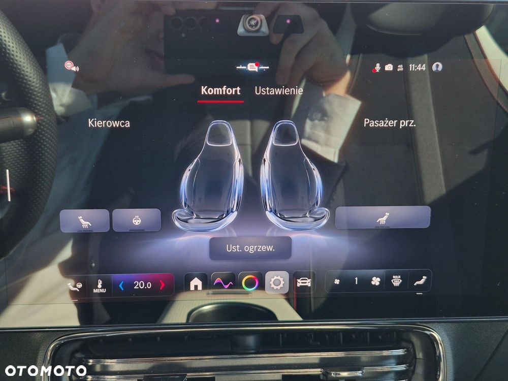 Mercedes-Benz CLA - 30