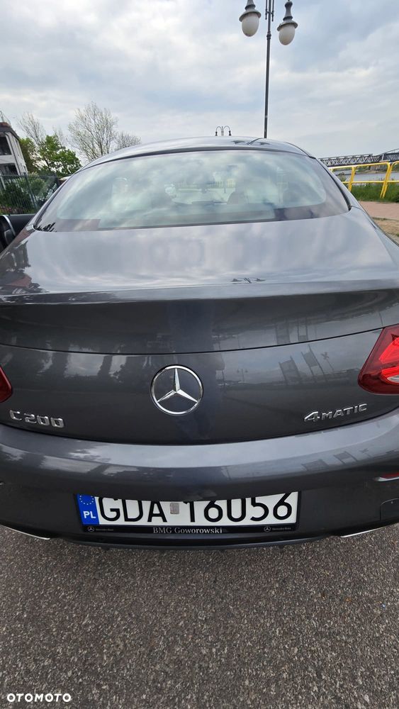 Mercedes-Benz Klasa C 200 4-Matic 9G-TRONIC - 3