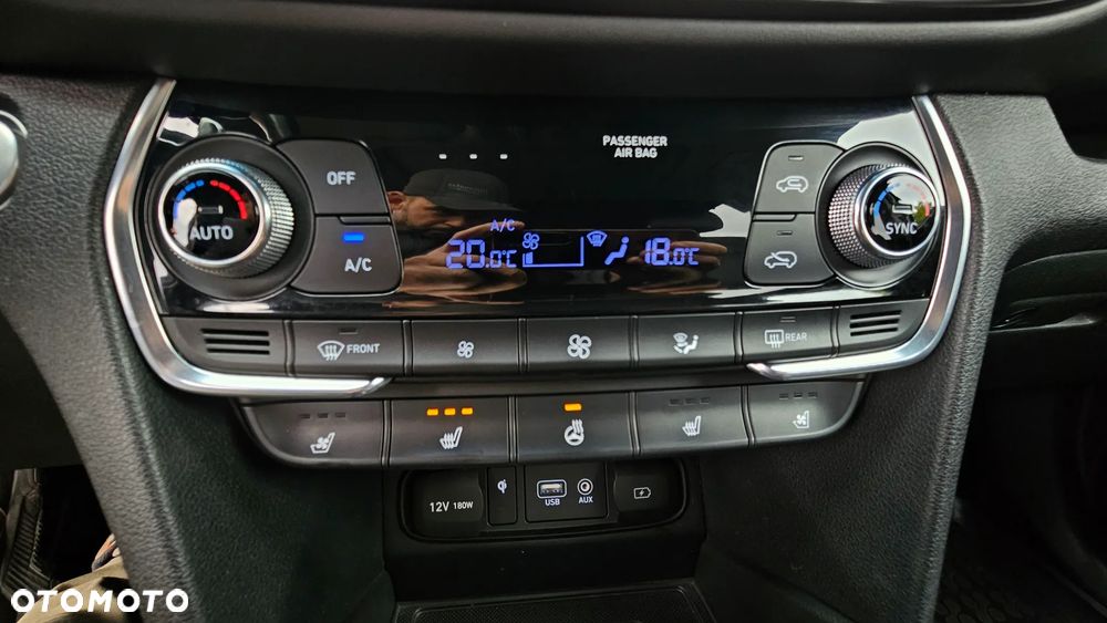 Hyundai Santa Fe - 26