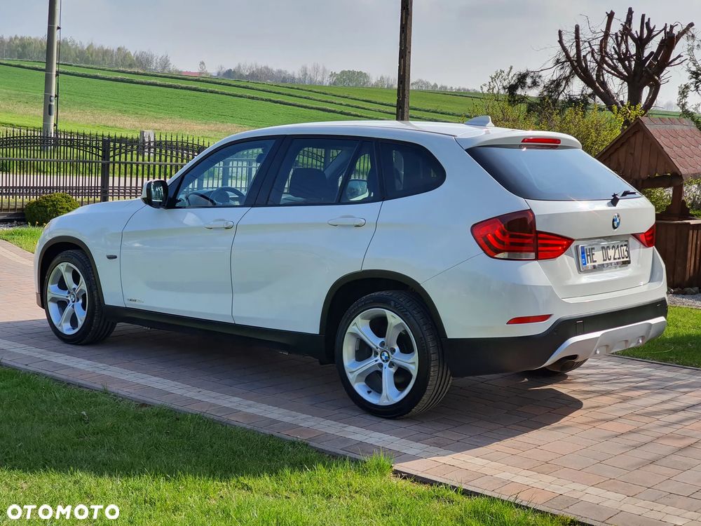 BMW X1 sDrive18d xLine - 9